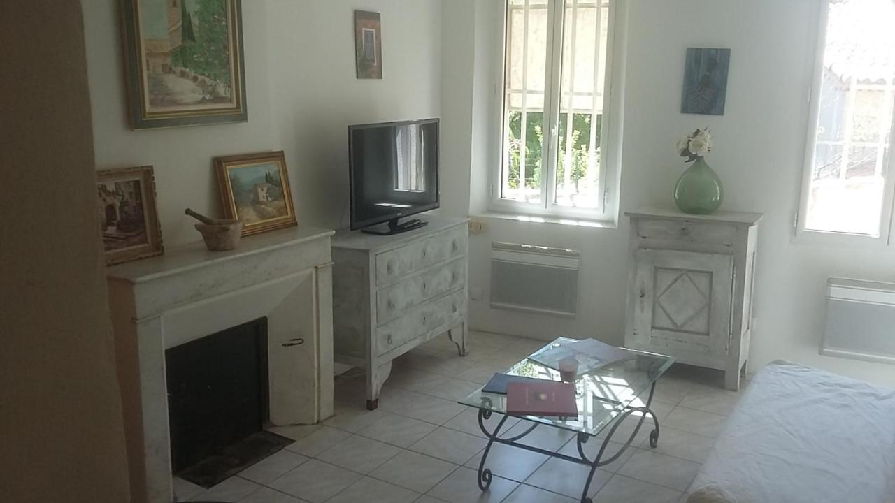 Appartement Dans Hameau Provencal Allauch Extérieur photo