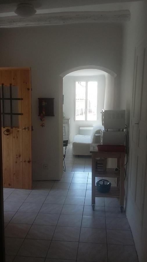 Appartement Dans Hameau Provencal Allauch Extérieur photo